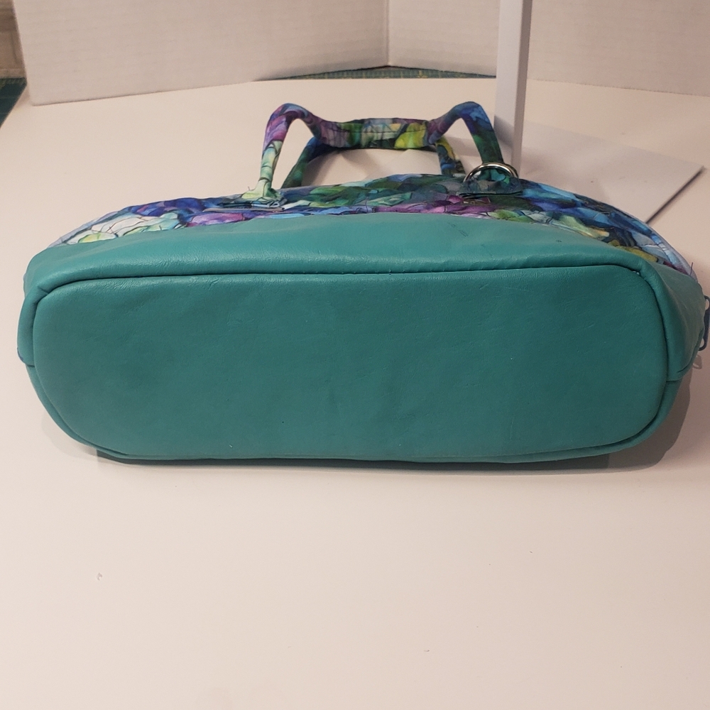 Handmade Mini Handbag - Picture 9 of 10